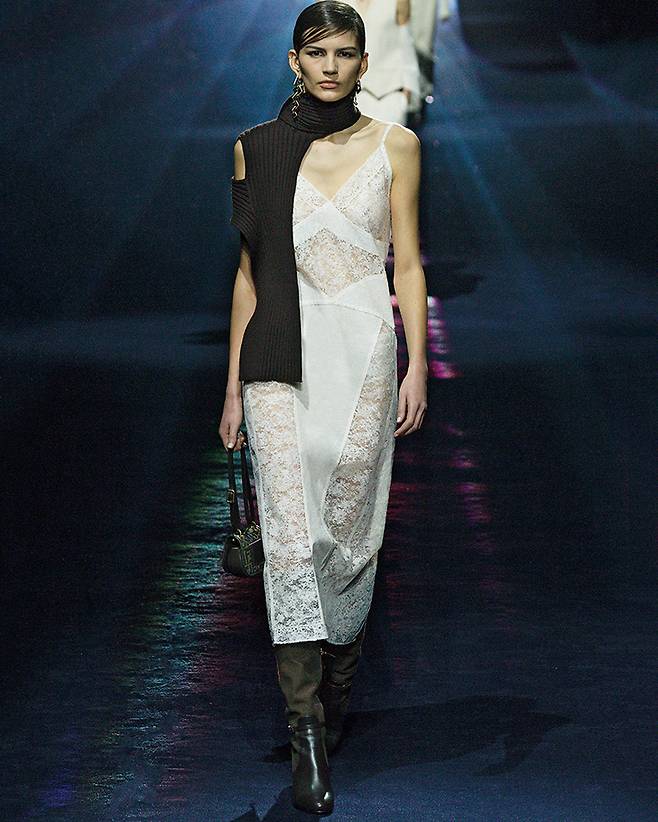 2023_FW_ Fendi.jpg
