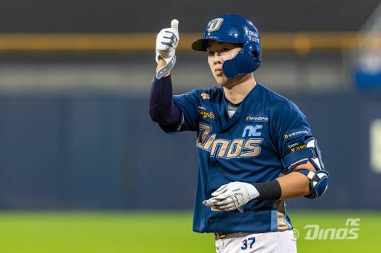 후반기 맹타로 팀의 상승세를 이끄는 박건우. NC 다이노스 제공