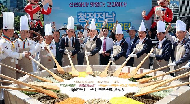 서울 청계광장서 전남 농수산물 홍보 [전남도제공]