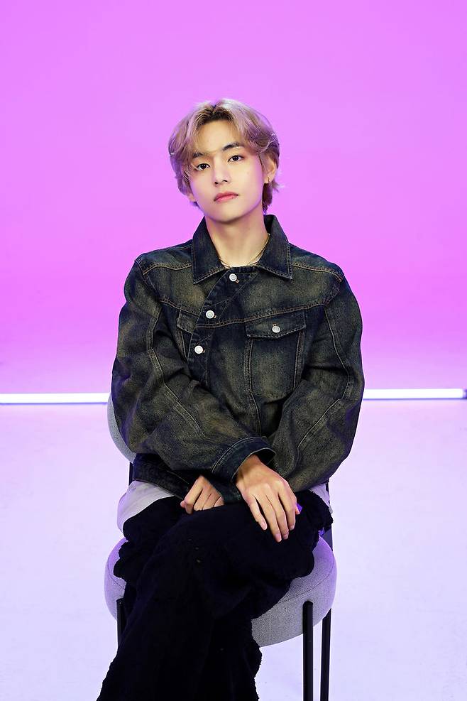 [서울=뉴시스] 방탄소년단 뷔. (사진 = 빅히트 뮤직 제공) 2023.09.08. photo@newsis.com *재판매 및 DB 금지