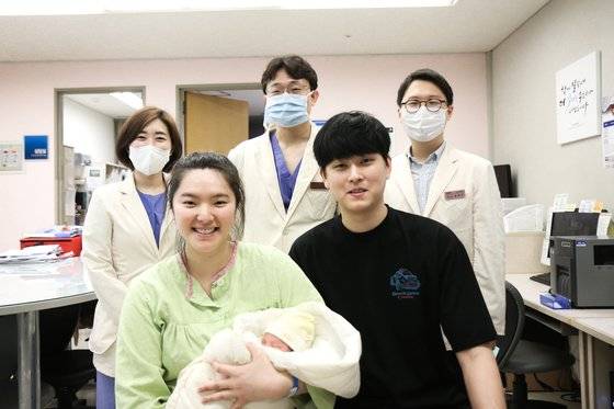 사진 위에서부터 산부인과 성지희, 이식외과 유진수, 소화기내과 송병근 교수. 사진 삼성서울병원