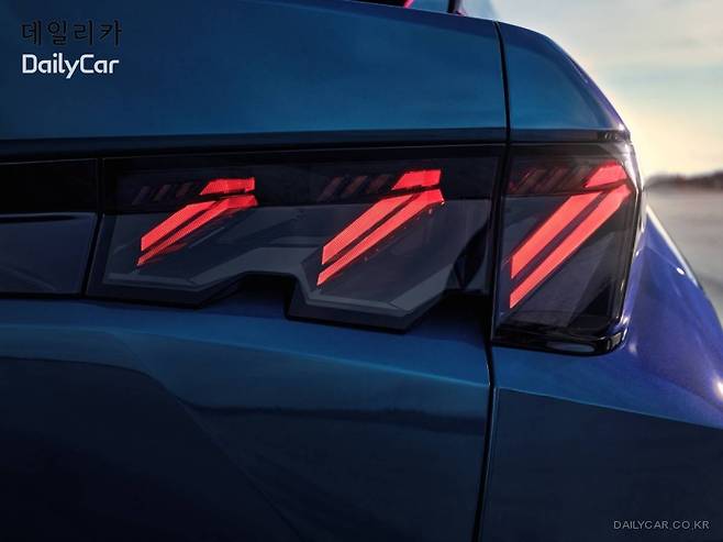 푸조, 뉴 E-3008 SUV (리어램프)