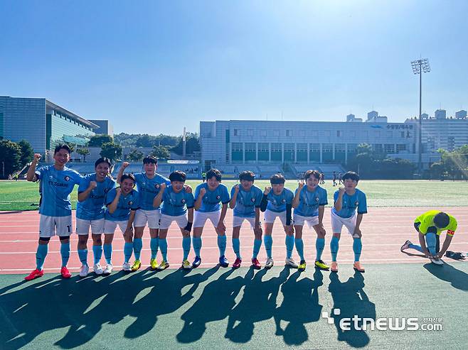 2023년 한국기자협회 서울지역 회원 축구대회에 참가한 전자신문 선수단.