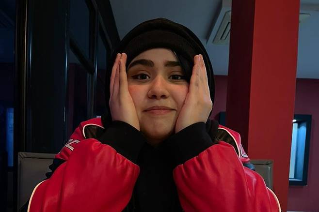 암나는 세 동생과 함께 탈출에 성공했다