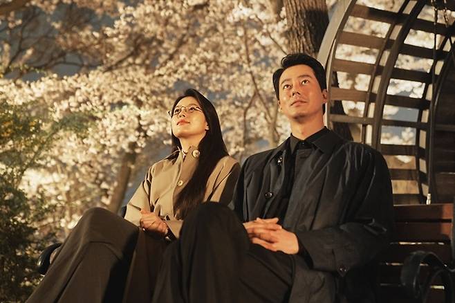 ‘무빙’ 한효주 조인성. 사진|월트디즈니컴퍼니코리아