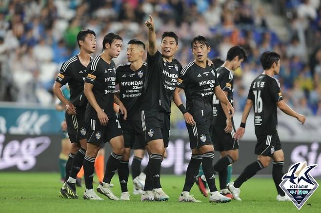 ▲ 울산 현대와 대전 하나시티즌이 1-1로 비겼다. ⓒ한국프로축구연맹