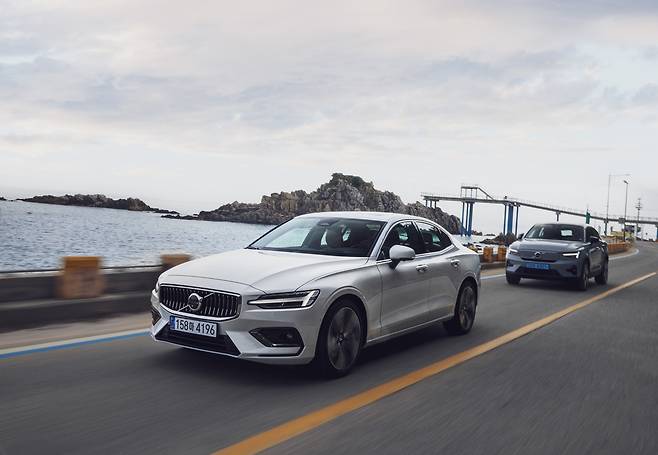 볼보 S60(볼보코리아 제공)