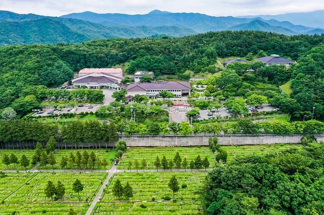 부산 영락공원 전경 부산시설공단 제공