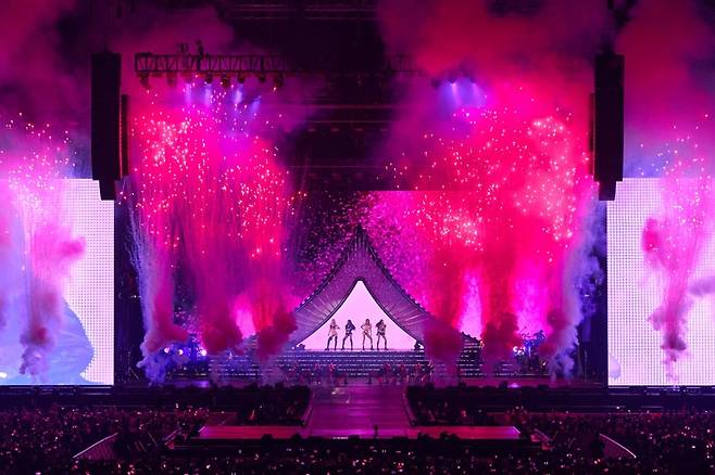 Blackpink's 'Born Pink' tour finale at Gocheok Sky Dome in Seoul on Sunday. (YG Entertainment)