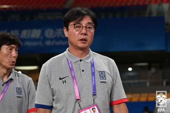 황선홍 감독이 이끄는 대한민국 AG 남자축구 대표팀은 19일(한국시간) 중국 저장성 진화스타디움에서 열린 쿠웨이트와의 2022 항저우아시안게임 조별리그 E조 1차전에서 9-0으로 대승했다. 사진=대한축구협회 제공