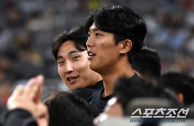 2023 KBO리그 KIA 타이거즈와 KT 위즈의 경기가 22일 광주기아챔피언스필드에서 열렸다. KIA 이의리가 경기를 지켜보고 있다. 광주=박재만 기자pjm@sportschosun.com/2023.09.22/