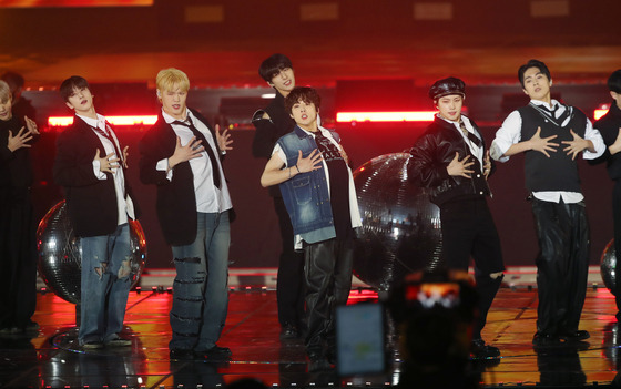 Boy band Just B performs at the Circle Chart Music Awards 2022 at the KSPO Dome in southern Seoul on Feb. 18. [NEWS1]