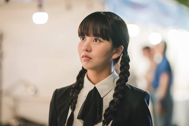 tvN 드라마 ‘소용없어 거짓말’에서 목솔희 역을 연기한 배우 김소현 출연장면. 사진 tvN
