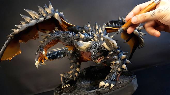 완성된 ‘네르기간테’