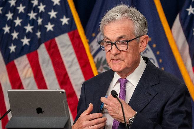제롬 파월 미 연방준비제도(Fed·연준) 의장이 20일(현지시간) 연방공개시장위원회(FOMC)를 마친 뒤 워싱턴DC 연방준비은행에서 기자회견하고 있다. 연합뉴스