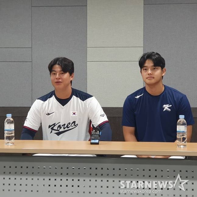 노시환(왼쪽)과 문동주. /사진=김동윤 기자