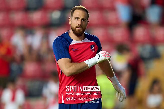 ▲ 아틀레티코 마드리드 베테랑 골키퍼 오블락은 프리미어리그 이적에 열려있다.