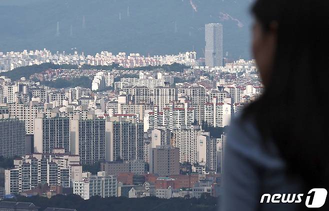 사진은 서울 남산에서 내려다 본 시내 아파트의 모습. 2023.9.18/뉴스1 ⓒ News1 구윤성 기자