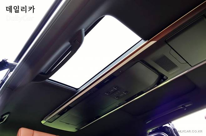 토요타, 알파드