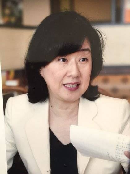 재일동포 2세로 일본에서 에세이 책을 내고 학교에서 인권 강연을 이어 가고 있는 박경남씨. [사진 박경남]