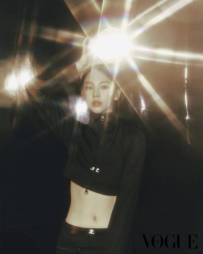 에스파 카리나 화보. 보그코리아 제공.