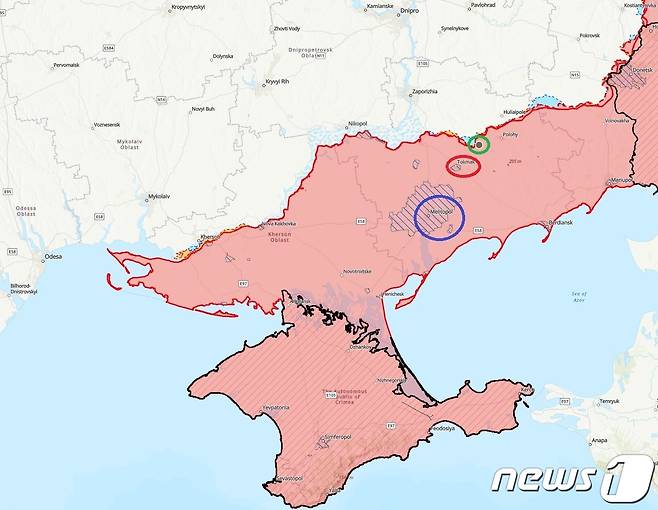 우크라이나가 남부 전선서 러시아군의 방어선을 돌파한 것으로 보인다는 분석이 나오고 있다. 외신들에 따르면 우크라이나는 베르보베(녹색원) 인근까지 진격했다. 만약 베르보베 탈환에 성공한다면 토크막(붉은원)을 거쳐 멜리토폴(파란원)까지 진격이 가능할 수 있다. 2023.09.26/뉴스1(미국 전쟁연구소 갈무리)