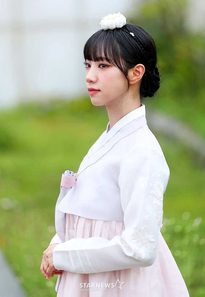 "한복 모델 해도 되겠네" 엘즈업 여름[★화보]