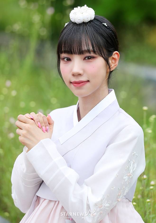 "한복 모델 해도 되겠네" 엘즈업 여름[★화보]