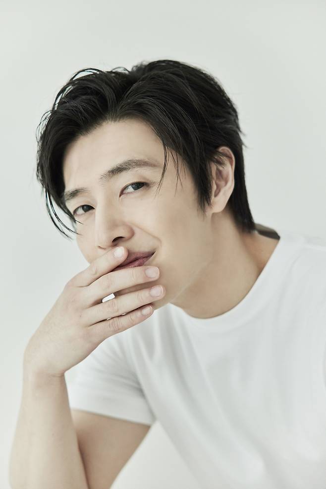 강하늘/티에이치컴퍼니 제공