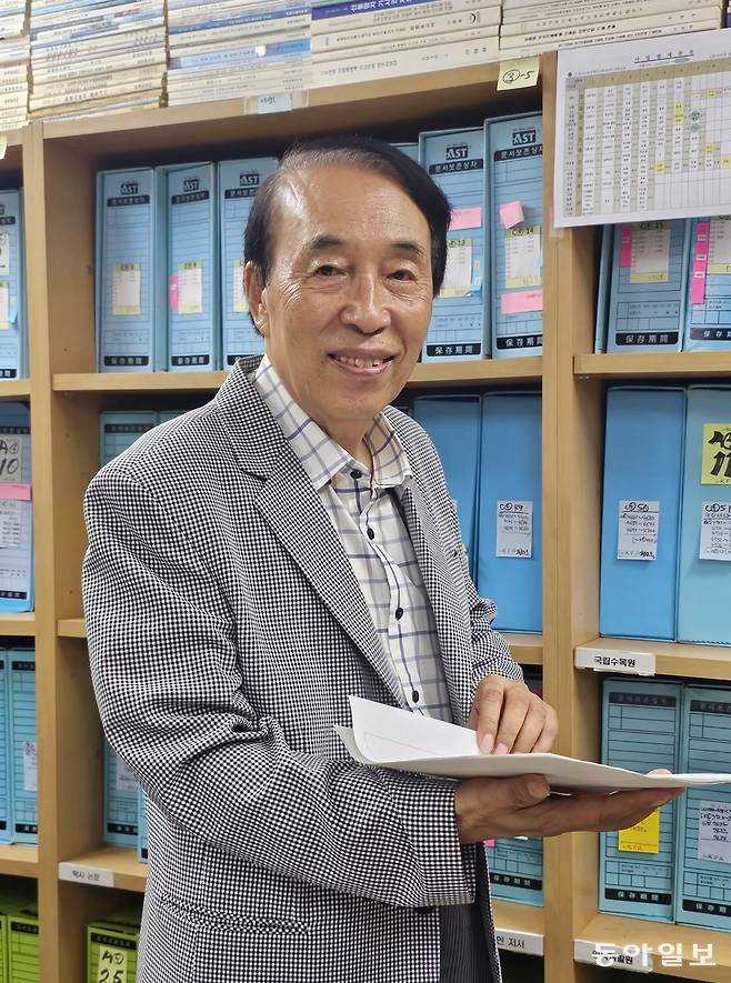 ‘산림녹화 유네스코 등재 추진위원회’를 이끌고 있는 이경준 서울대 명예교수는 “우리의 자랑스런 산림녹화 기록을 통해 산림의 중요성과 숲의 경제적 가치를 널리 알려야 한다”고 말했다.   김선미 기자