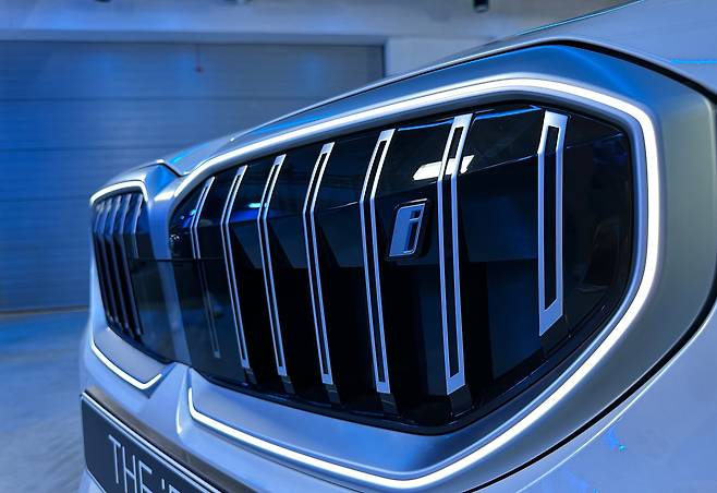 BMW i5 e드라이브40. /리스본(포르투갈)=박진우 기자