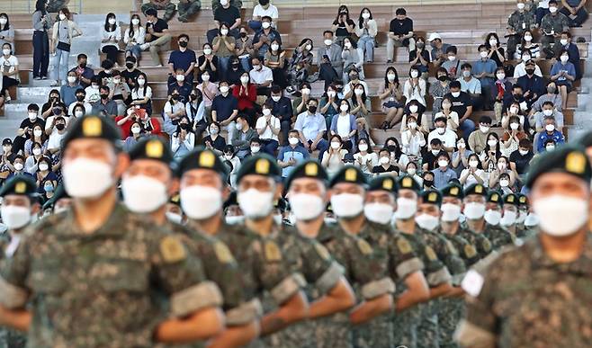 충남 논산 육군훈련소 신병 수료식 모습 [사진 = 연합뉴스]