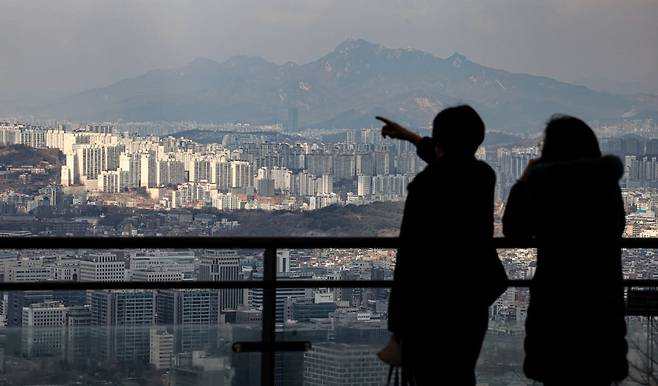 서울 남산에서 본 서울시내 아파트. 사진=한국경제신문