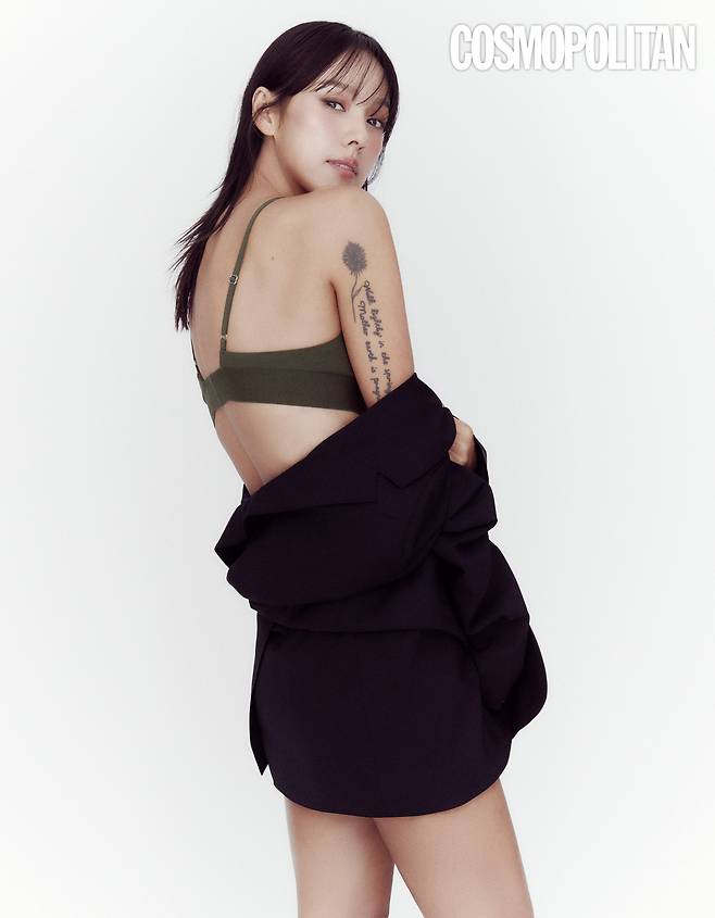 이효리/사진=코스모폴리탄