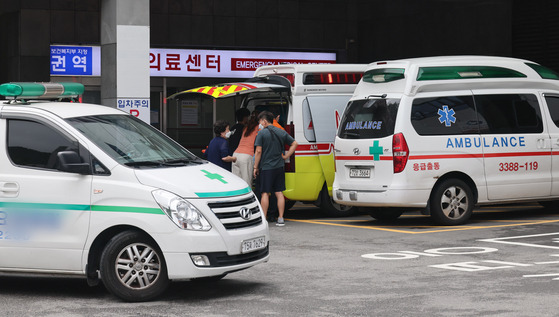 병원으로 이동하는 구급차. 기사와 관계 없는 자료사진. 〈사진=중앙DB〉