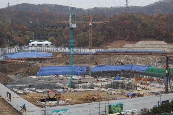 경기도 의왕시의 한 아파트 단지 공사현장 모습. 연합뉴스