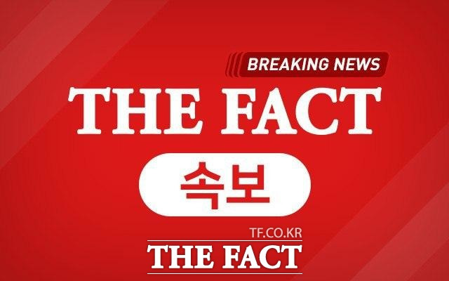 윤석열 대통령은 18일 김기현 대표 등 당 지도부와 오찬을 하고 "국민은 늘 무조건 옳다. 어떠한 비판에도 변명을 해선 안 된다"고 당부했다. /더팩트 DB