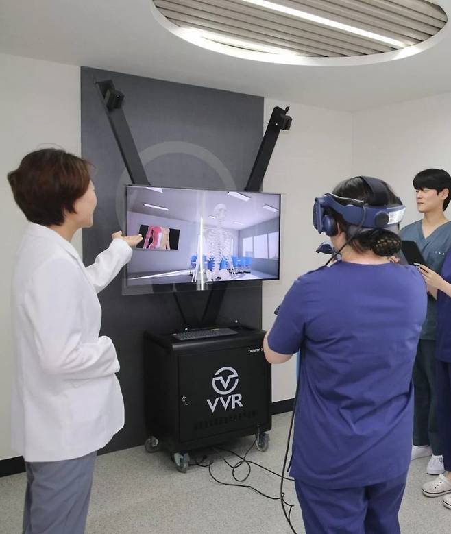 대구과학대학교 3D Organon 실습 모습/사진=VR GATE 홈페이지