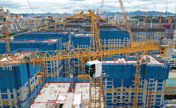 지난 8월 말 기준  25개 자치구에서 서울 시내 40개 재건축단지 조합에 통보한 재건축부담금 예정액은 2조5811억원으로 나타났다. /사진=뉴시스