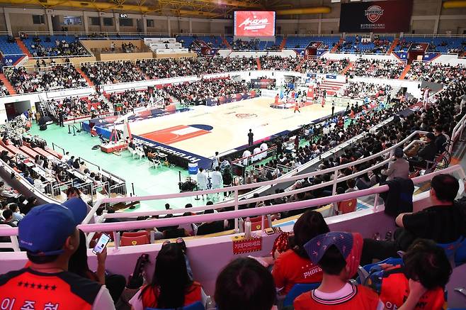 21일 2023-2024시즌 개막전이 열린 울산 동천체육관 [KBL 제공. 재판매 및 DB금지]