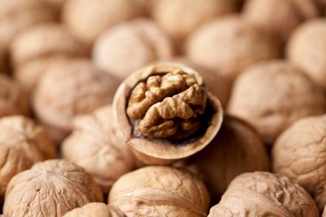 그동안 계속 누적되어 온 피로와 스트레스로 몸도 마음도 힘들다면, 비타민B군이 풍부하게 함유된 식품을 챙겨먹어야 한다. [사진=클립아트코리아]