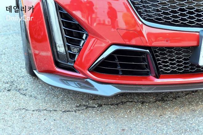 캐딜락, CT5-V 블랙윙