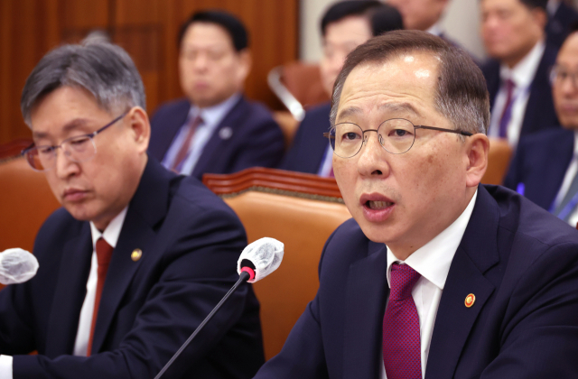 ▲25일 국회에서 열린 농림축산식품해양수산위원회의 해양수산부 및 소관 기관 종합감사에서 조승환 해양수산부 장관이 답변을 하고 있다. ⓒ연합뉴스