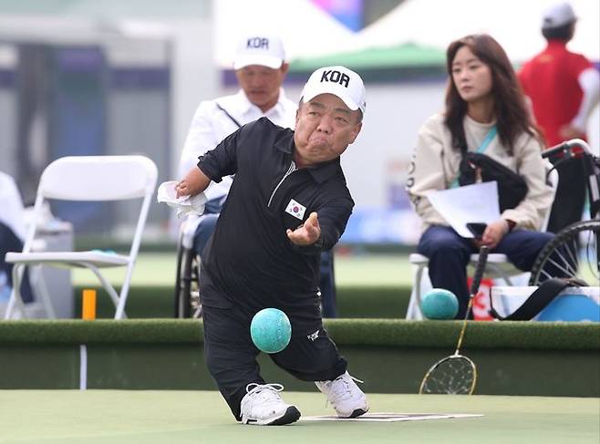 [서울=뉴시스] 한국 론볼 대표팀의 정상철. (사진 = 대한장애인체육회 제공) *재판매 및 DB 금지