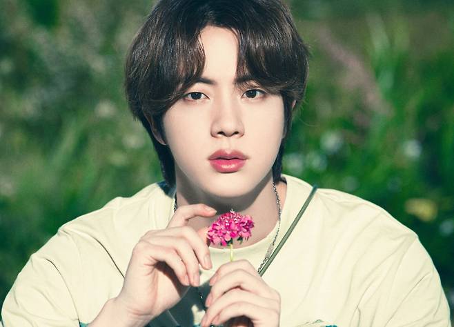 방탄소년단 진 '유어스', '베스트 OST' 1위..은빛 파워