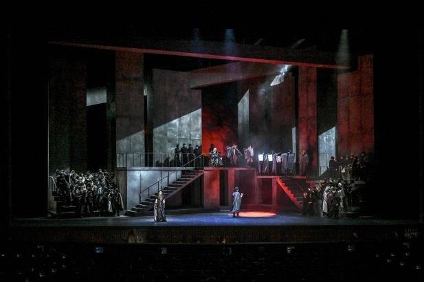 지난 26일 손진책 연출로 세종문화회관 대극장 무대에 오른 푸치니 오페라 '투란도트'. 서울시오페라단 제공