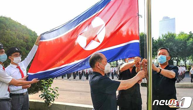 (평양 노동신문=뉴스1) = 북한 인공기. (사진은 기사 내용과 무관함) / 뉴스1 ⓒ News1[국내에서만 사용가능. 재배포 금지. DB 금지. For Use Only in the Republic of Korea. Redistribution Prohibited] rodongphoto@news1.kr