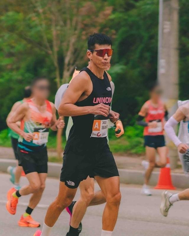 션이 마라톤 풀코스를 또 완주했다. 제공|YG엔터테인먼트