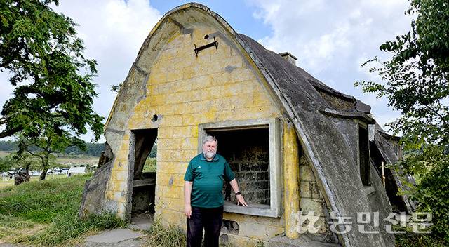 성이시돌목장에 있는 테시폰식 주택은 제주 중산간지역 목장 개척사를 보여주는 상징적인 건축물로 2021년 국가등록문화재가 됐다.