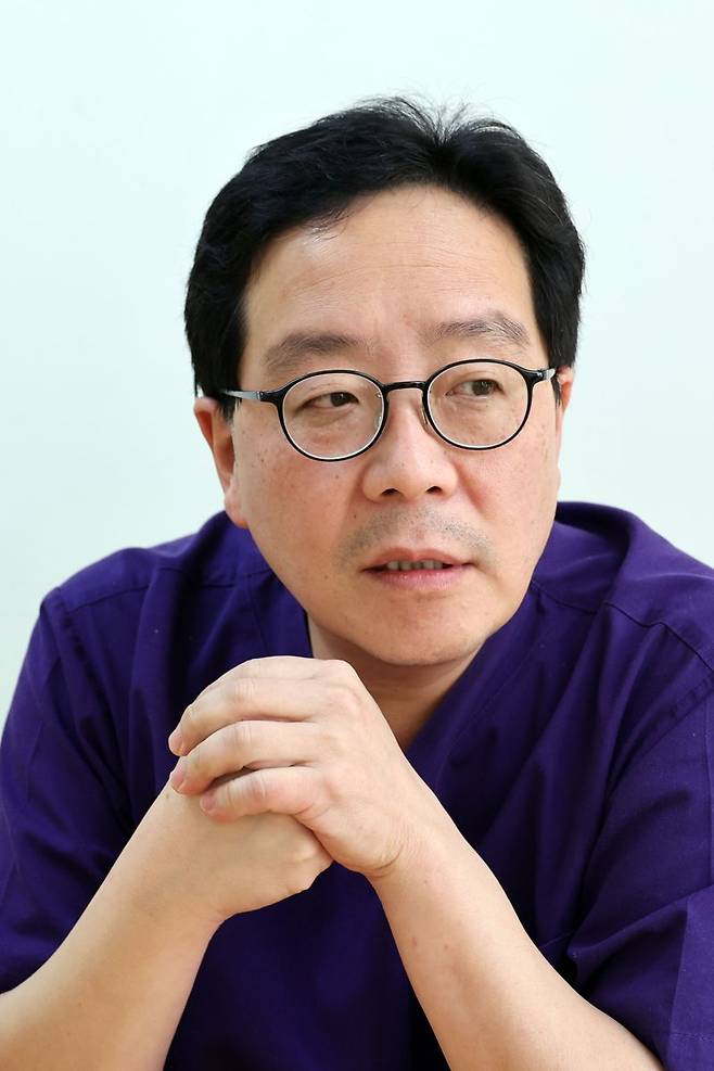 2월 인천 서구 인천참사랑병원에서 만난 천영훈 인천참사랑병원장. 사진=서동일 기자